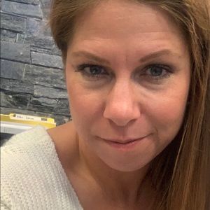 Meet your Posher, Anita